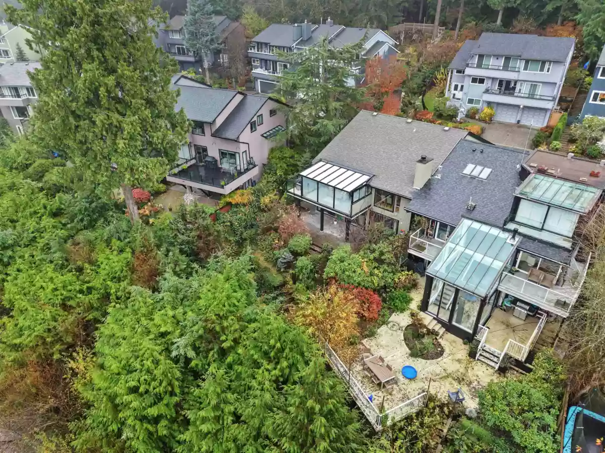 Backyard Photo of 5625 Eagle Court, North Vancouver, BC