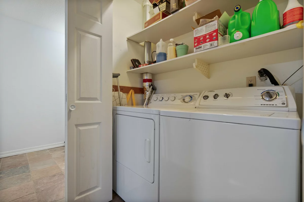 Hallway Photo of 5625 Eagle Court, North Vancouver, BC