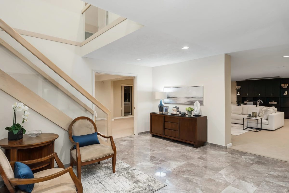 Primary Bedroom Photo of 1595 Tyrol Court, West Vancouver, BC