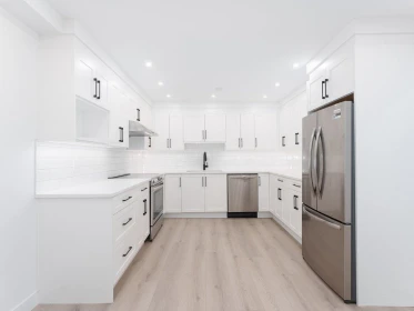 206 9151 No. 5 Road, Richmond, BC