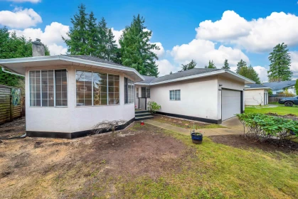 Family Room Photo of 2085 153 Street, Surrey, BC
