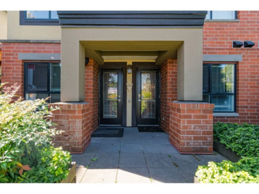 Powder Room Photo of 103 2191 Shaughnessy Street, Port Coquitlam, BC