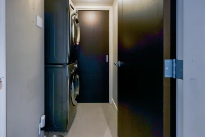 Mudroom Photo of 1406 210 Salter Street, New Westminster, BC