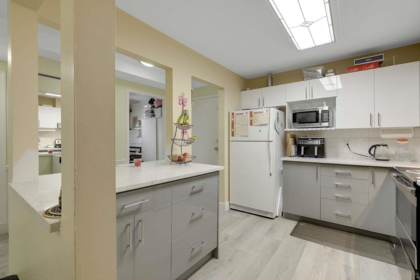 Primary Bathroom Photo of 309 9626 148 Street, Surrey, BC