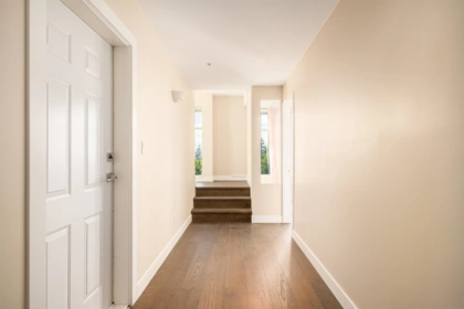Entry Foyer Photo of 3112 Deer Ridge Drive, West Vancouver, BC