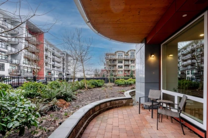 Outdoor Deck Photo of 112 20416 Park Avenue, Langley, BC
