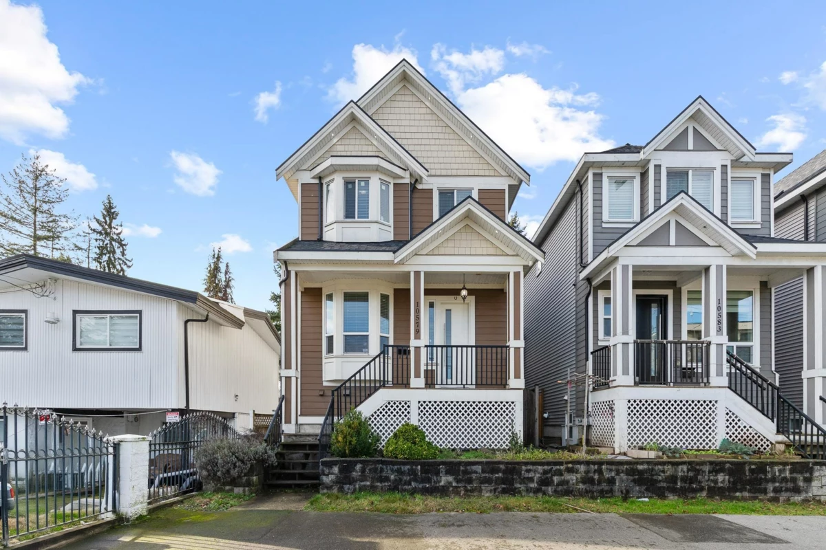 Garage Interior Photo of 10579 132 Street, Surrey, BC