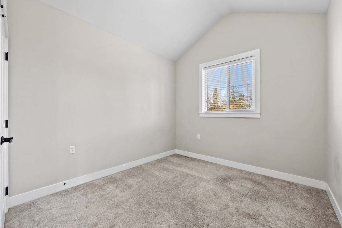 Laundry Room Photo of 10579 132 Street, Surrey, BC