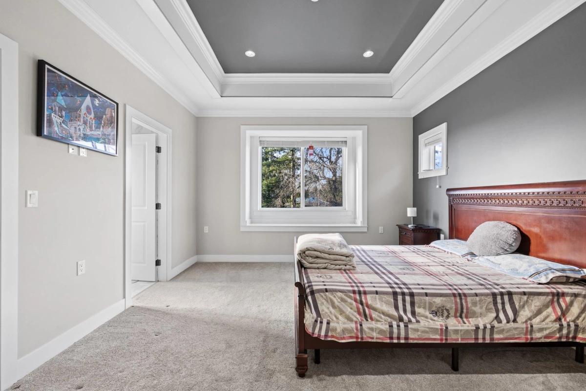 Powder Room Photo of 10579 132 Street, Surrey, BC