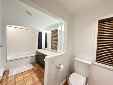 Laundry Room Photo of 2390 Palmerston Avenue, West Vancouver, BC