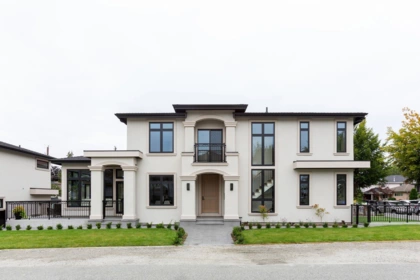 811 Madison Avenue, Burnaby, BC, Capitol Hill BN — 7 bed single family residence for sale