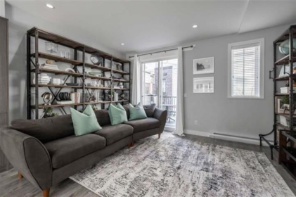 Breakfast Nook Photo of 8 15588 32 Avenue, Surrey, BC