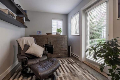 Hallway Photo of 8 15588 32 Avenue, Surrey, BC