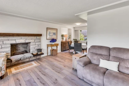 Family Room Photo of 3321 Viewmount Drive, Port Moody, BC