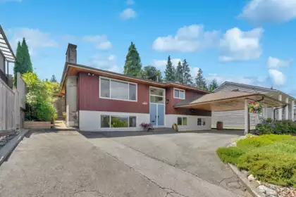 Outdoor Deck Photo of 3321 Viewmount Drive, Port Moody, BC