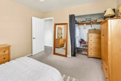 Powder Room Photo of 3321 Viewmount Drive, Port Moody, BC