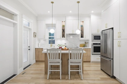 7115 206 Street, Langley, BC, Willoughby Heights — 8 bed single family residence for sale