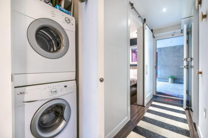 Guest Bathroom Photo of 304 370 Carrall Street, Vancouver, BC