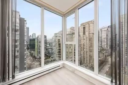 1902 1010 Richards Street, Vancouver, BC, Vancouver — Apartment/Condo for sale