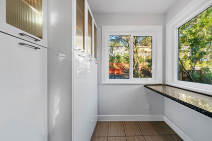 Guest Bathroom Photo of 271 Montroyal Boulevard, North Vancouver, BC