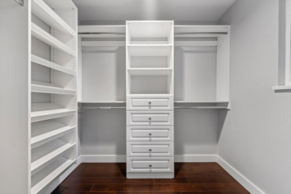 Mudroom Photo of 271 Montroyal Boulevard, North Vancouver, BC