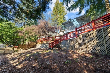 Playground / Recreational Area Near 271 Montroyal Boulevard, North Vancouver, BC
