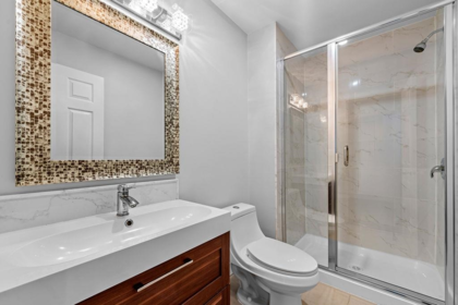 Powder Room Photo of 271 Montroyal Boulevard, North Vancouver, BC