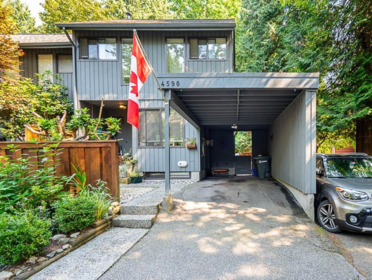 4590 Elmgrove Drive, Burnaby, BC, Burnaby — Townhouse for sale