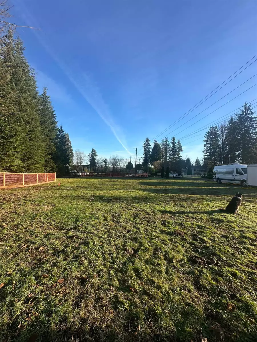 Dining Area Photo of LT.2 Royal Street, Langley, BC
