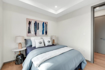 Hot Tub / Spa Photo of 1 3547 E Georgia Street, Vancouver, BC