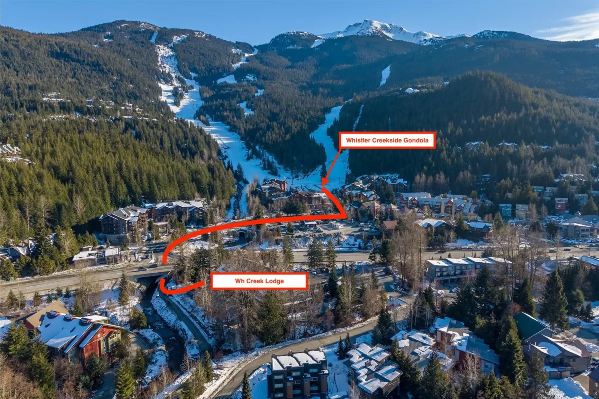 Breakfast Nook Photo of 101 2021 Karen Crescent, Whistler, BC