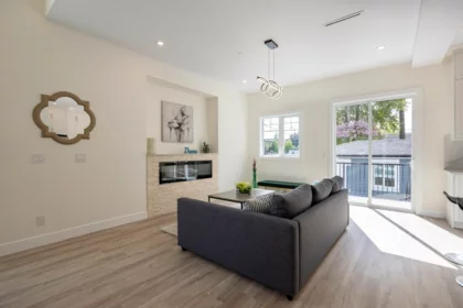 Breakfast Nook Photo of 3321 Oxford Street, Port Coquitlam, BC