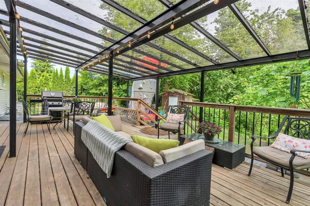 Aerial View of 33581 Dewdney Trunk Road, Mission, BC