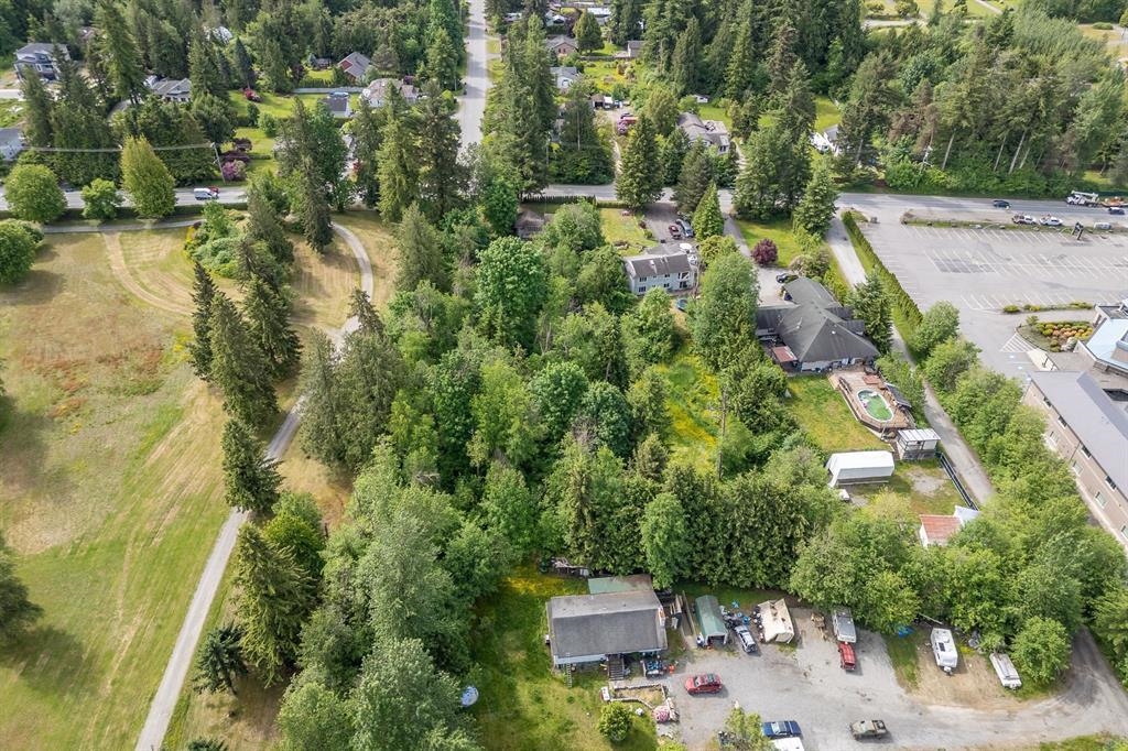 Bedroom 2 Photo of 33581 Dewdney Trunk Road, Mission, BC