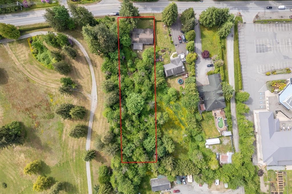 Kitchen Photo of 33581 Dewdney Trunk Road, Mission, BC