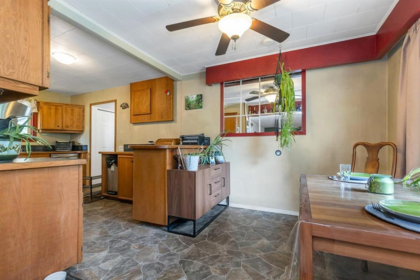 Laundry Room Photo of 33581 Dewdney Trunk Road, Mission, BC