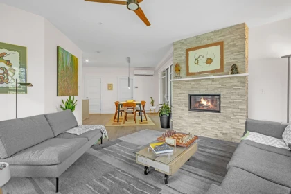 Living Room Photo of 403 5380 Tyee Lane, Chilliwack, BC