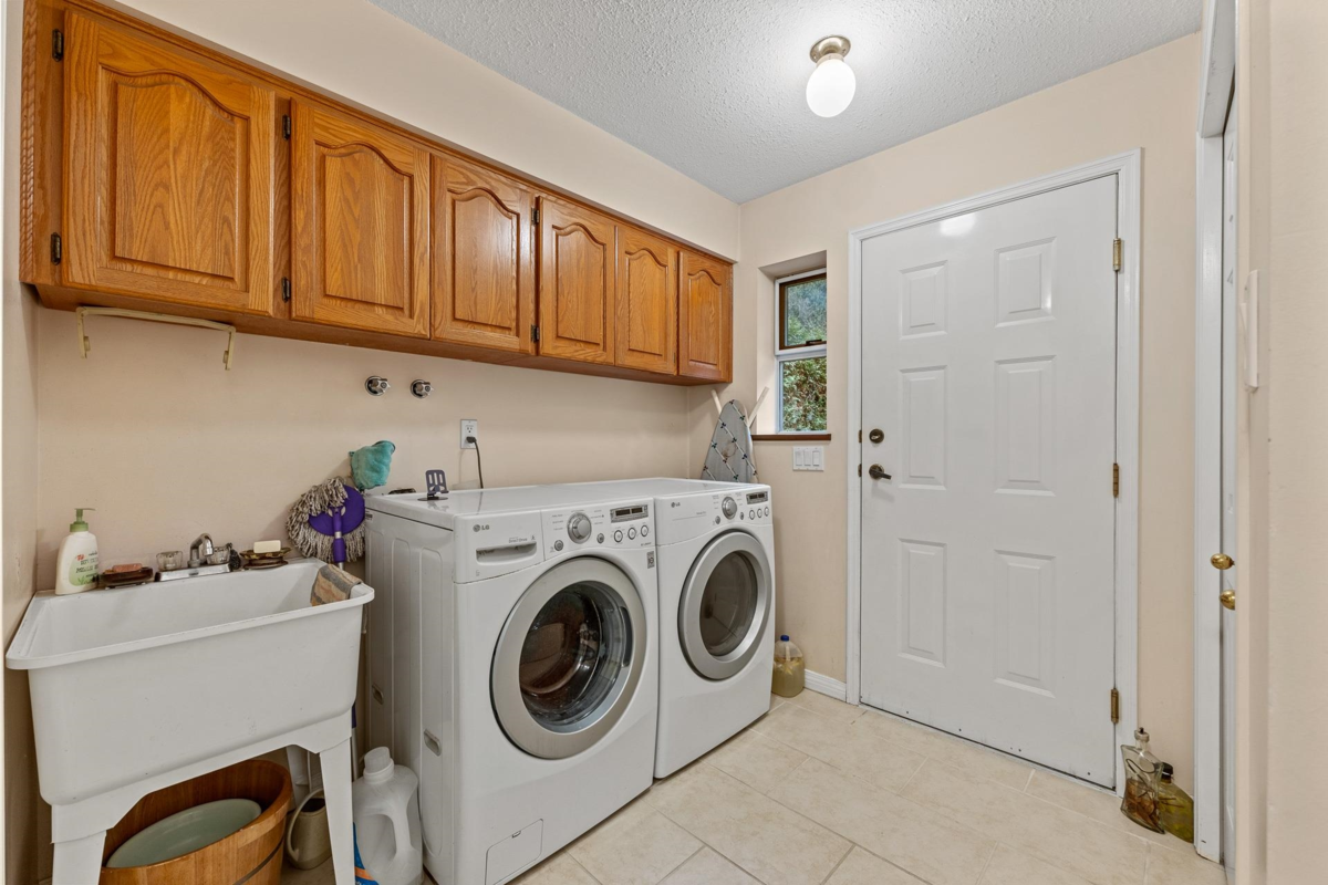 Backyard Photo of 3039 163 Street, Surrey, BC