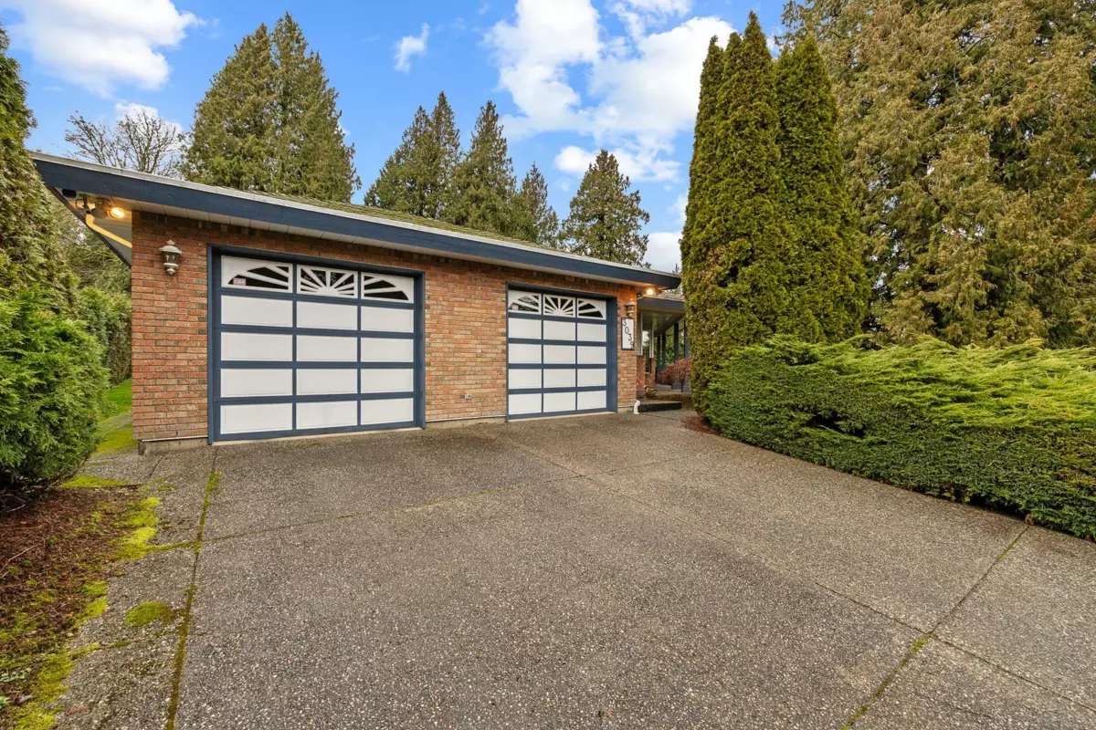 Exterior Rear Photo of 3039 163 Street, Surrey, BC