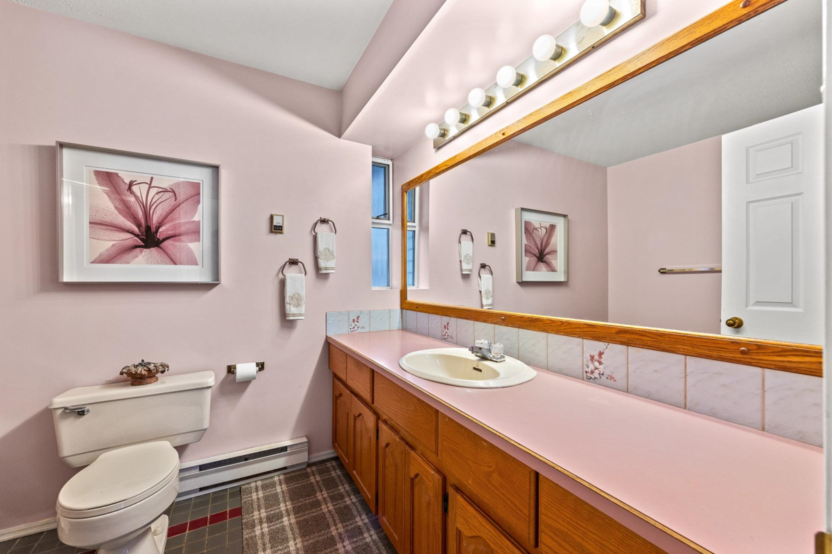 Hallway Photo of 3039 163 Street, Surrey, BC