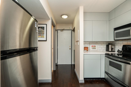 Powder Room Photo of 105 2255 Eton Street, Vancouver, BC