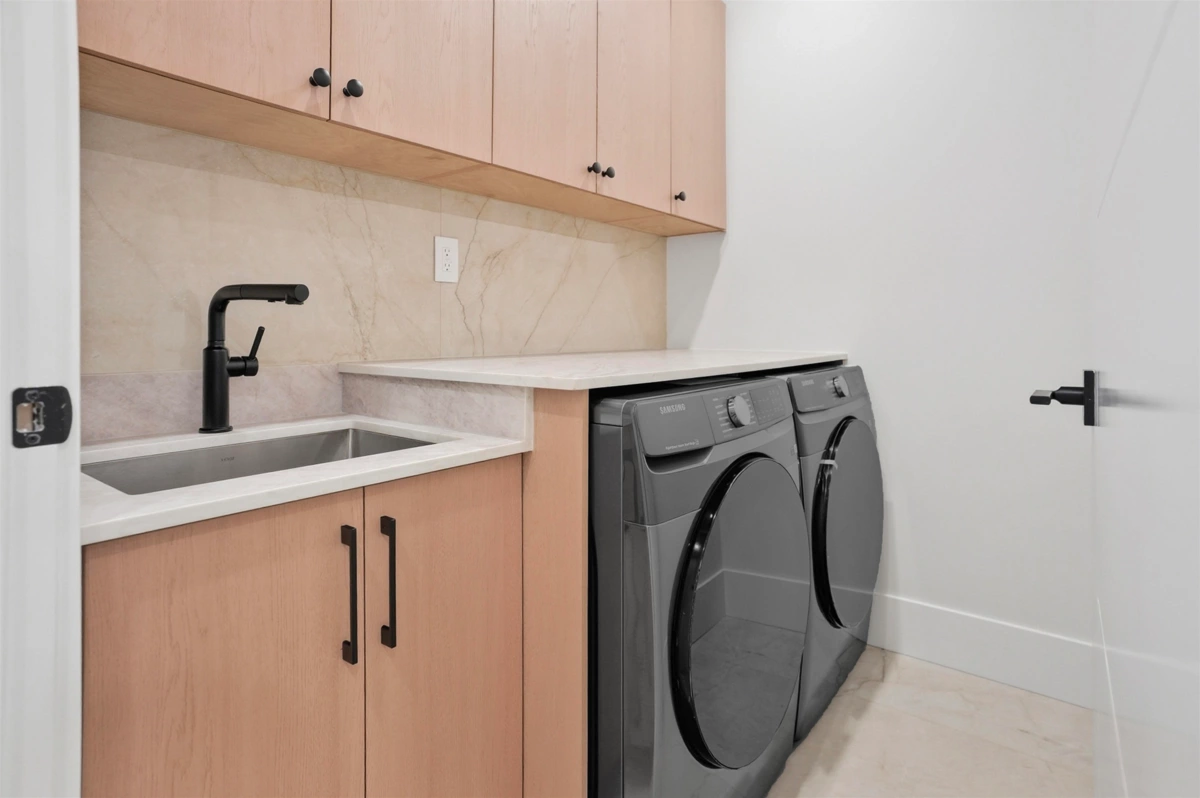 Bedroom 2 Photo of 15630 23a Avenue, Surrey, BC