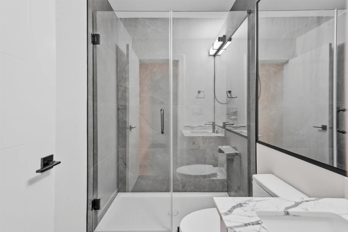 Powder Room Photo of 15630 23a Avenue, Surrey, BC