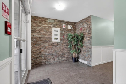 404 22858 Lougheed Highway, Maple Ridge, BC