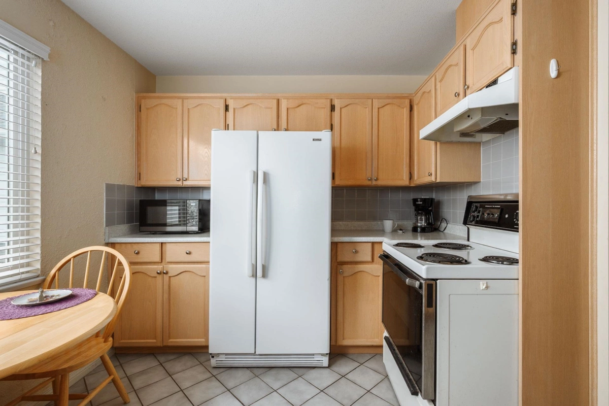 Basement Recreation Room Photo of 205 4988 47a Avenue, Delta, BC