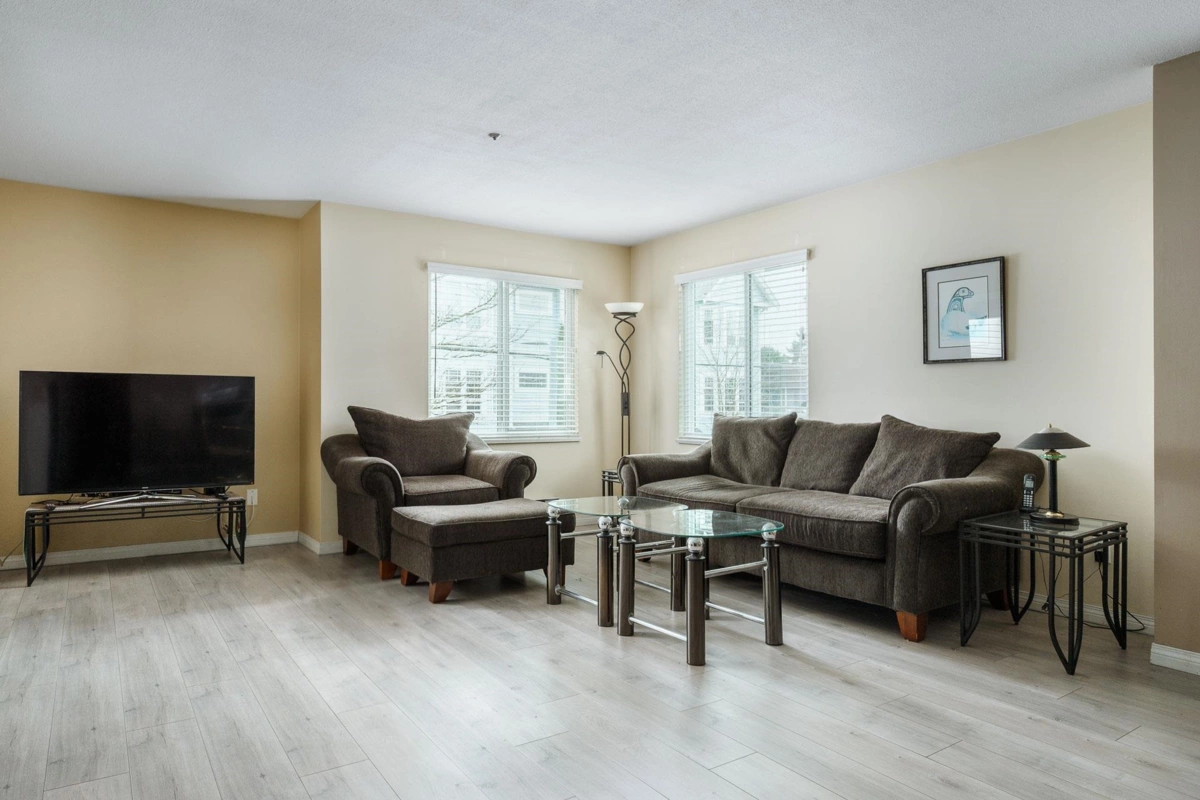 Primary Bathroom Photo of 205 4988 47a Avenue, Delta, BC