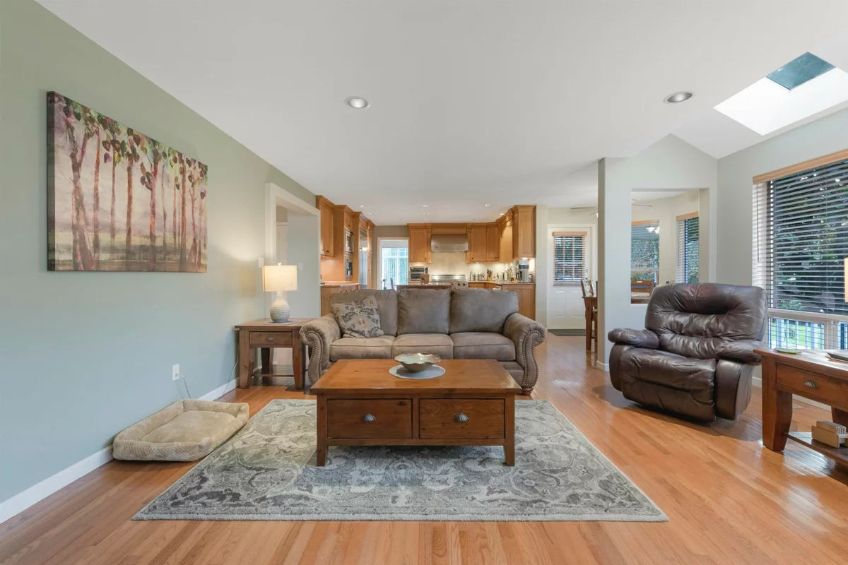 Bedroom 3 Photo of 4411 Benz Crescent, Langley, BC