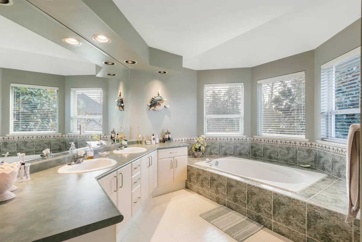 Garage Interior Photo of 4411 Benz Crescent, Langley, BC