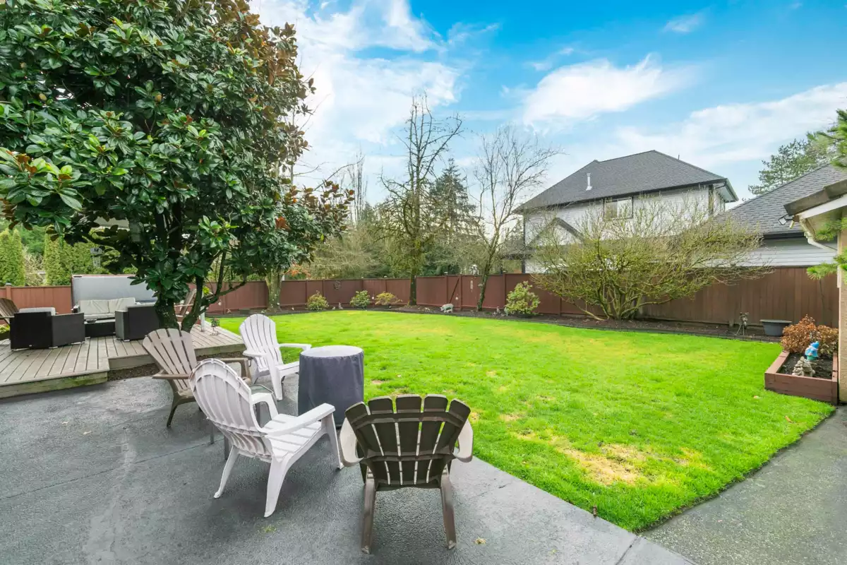 Powder Room Photo of 4411 Benz Crescent, Langley, BC
