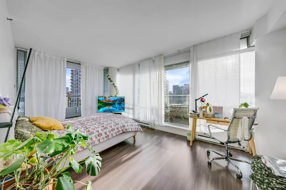 Kitchen Photo of 2603 1500 Hornby Street, Vancouver, BC